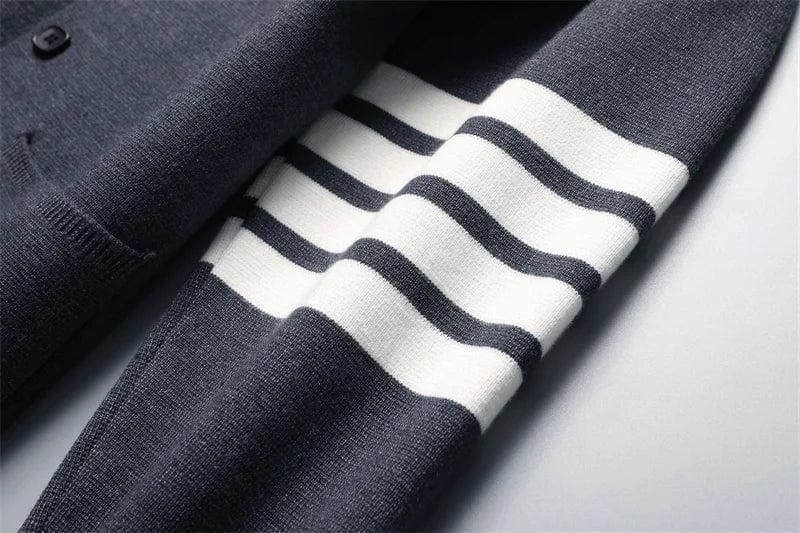 Daniel | Herren Strick-Cardigan V-Ausschnitt – Knopfleiste – baumwollreicher Feinstrick Hirschfeld 