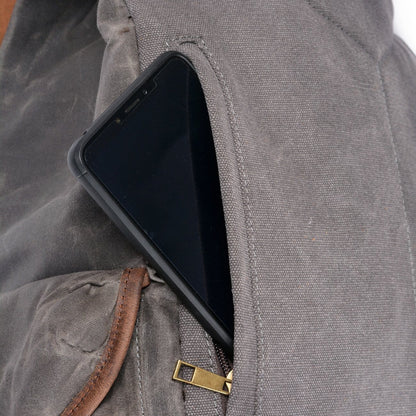 Rex | Rucksack Herren/Unisex – gewachstes Canvas & Vollnarbenleder – Laptopfach 15,6″ – 23 L – wasserabweisend canvas backpack Hirschfeld 