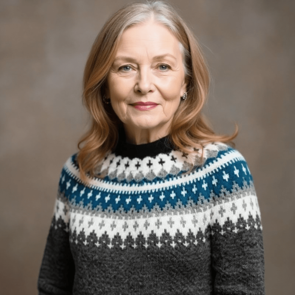 Clara | Damen Vintage-Inselpullover Rundhals – Wollstrick – nordisches Muster – warm & weich Hirschfeld 